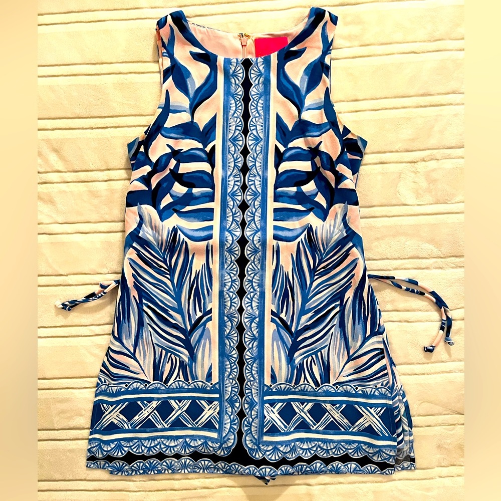 Lily Pulitzer Donna romper size 4 in print Pink Tropics Tint Heat Wave